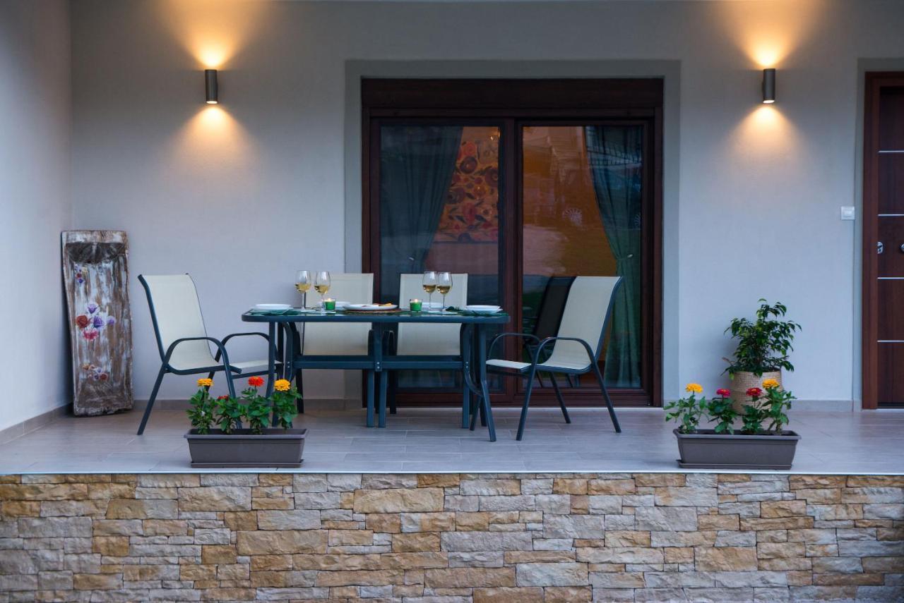 Appartamento Vasiliki House Agios Nikolaos  Esterno foto